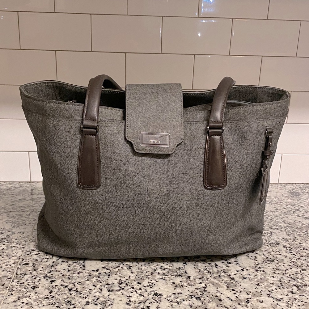 TUMI 79385 Sinclair grey tote bag great condition